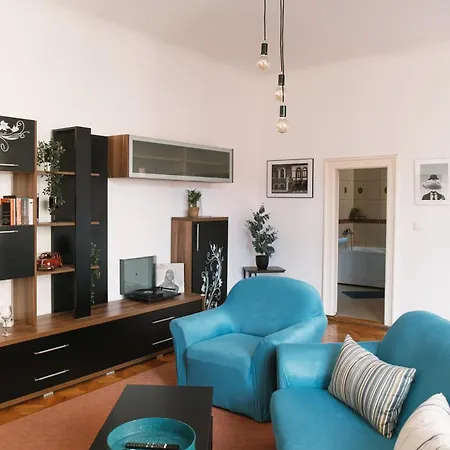 Downtown Loft Lägenhet